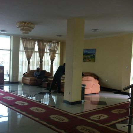 Addis Amba Hotel Baher Dar Extérieur photo