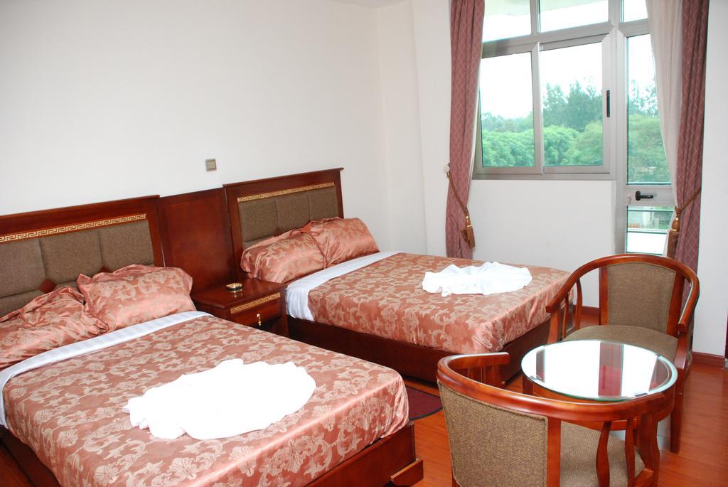 Addis Amba Hotel Baher Dar Extérieur photo