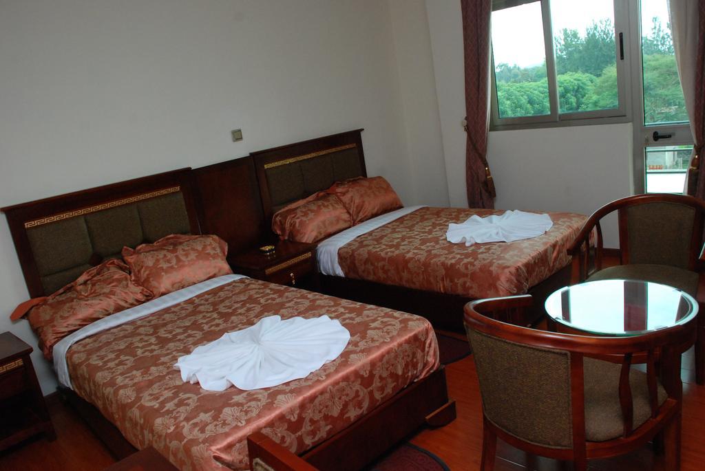 Addis Amba Hotel Baher Dar Extérieur photo