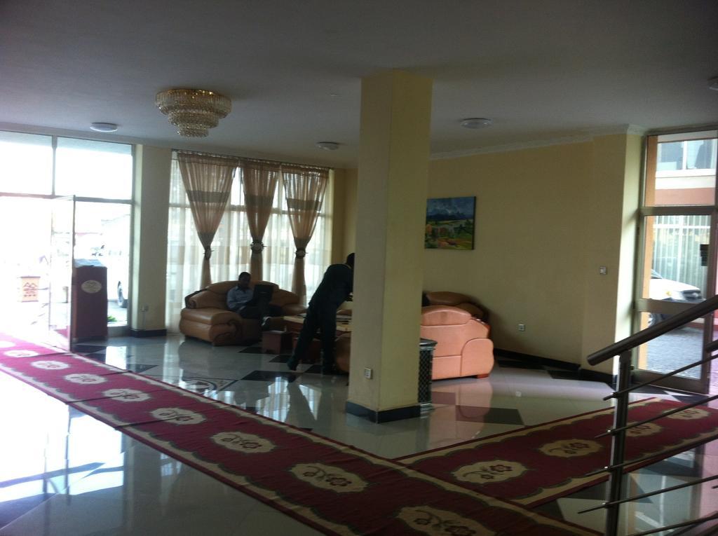Addis Amba Hotel Baher Dar Extérieur photo