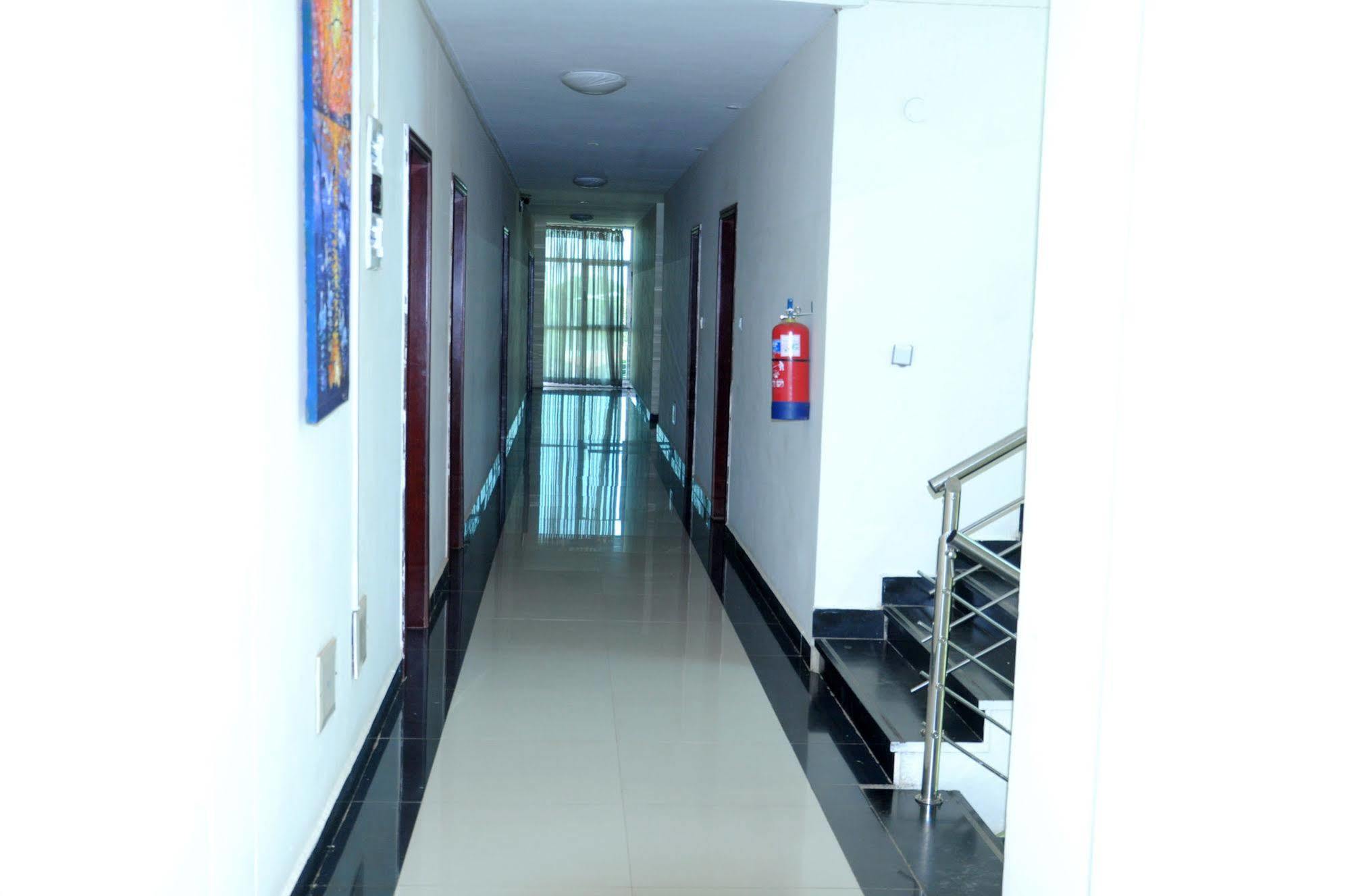 Addis Amba Hotel Baher Dar Extérieur photo